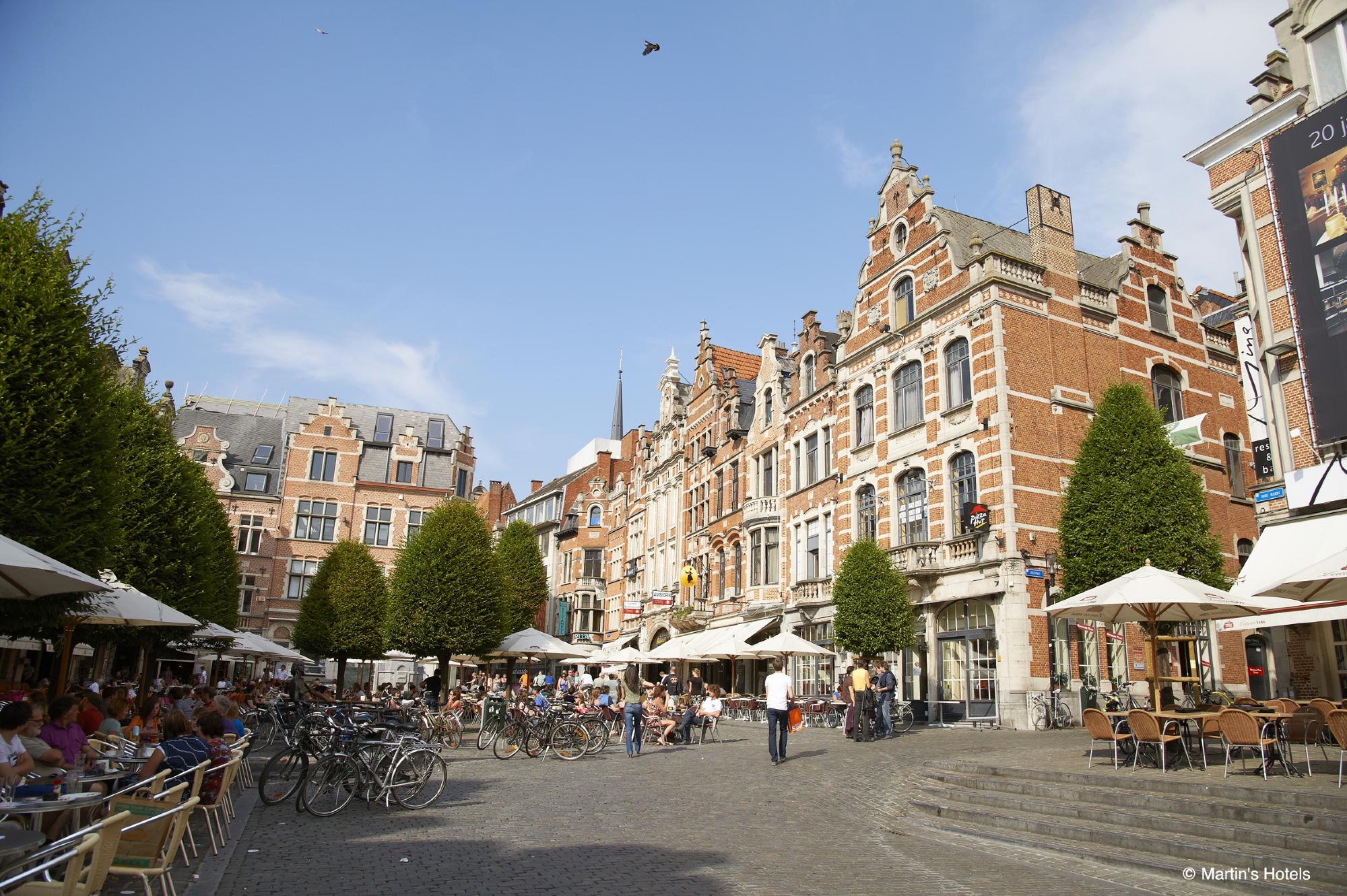 Old Market Square - Oud Markt - bar - Place du Grand Marché 